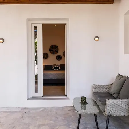 Apartment Secret Garden Mykonos Town