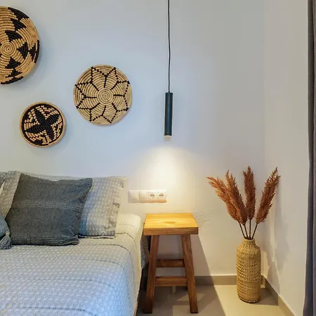 Secret Garden Apartment *