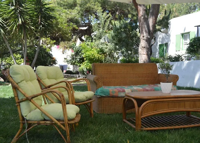 Secret Garden * Mykonos Town